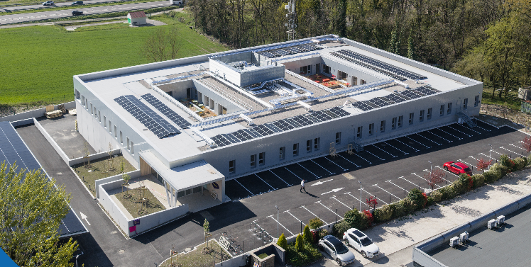 Merck opens semiconductor metrology site in France, creates 100 jobs