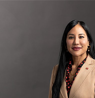 University of Phoenix Dean Raelene Brooks Receives PNAAZ Nursing Education Award