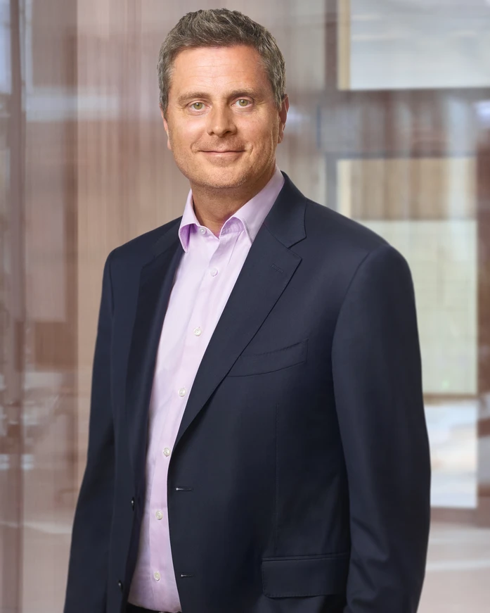 Roche CEO Thomas Schinecker Delivers Strong H1 2025 Results and Confirms Full-Year Outlook